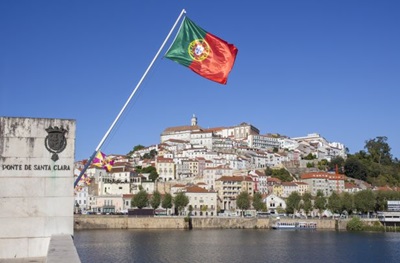 Mudarse a Portugal para pagar menos impuestos es una puerta que ha quedado cerrada para la mayoría. Sepa qué ha cambiado.